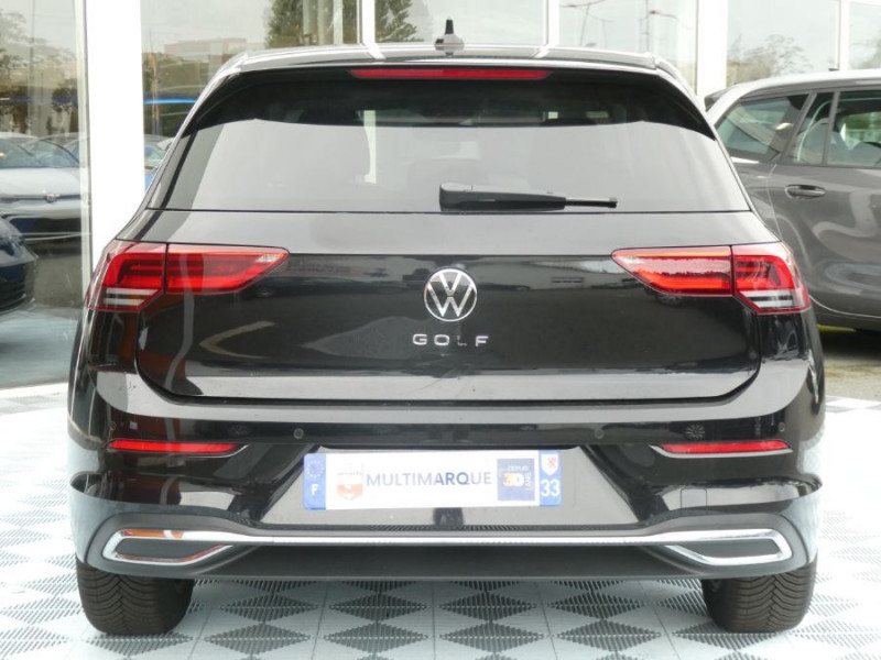 Photo 10 de l'offre de VOLKSWAGEN GOLF VIII 2.0 TDI 150 DSG7 ACTIVE GPS Camera ACC Carplay à 30650€ chez Mérignac auto