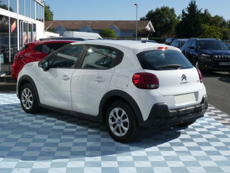 Photo 3 de l'offre de CITROEN C3 III 1.2 PureTech 82 FEEL Bluetooth Radar à 10970€ chez Mérignac auto