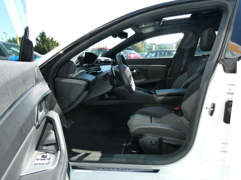 Photo 5 de l'offre de PEUGEOT 508 SW 1.6 HYBRID 225 GT LINE TOIT Ouvrant à 28450€ chez Mérignac auto