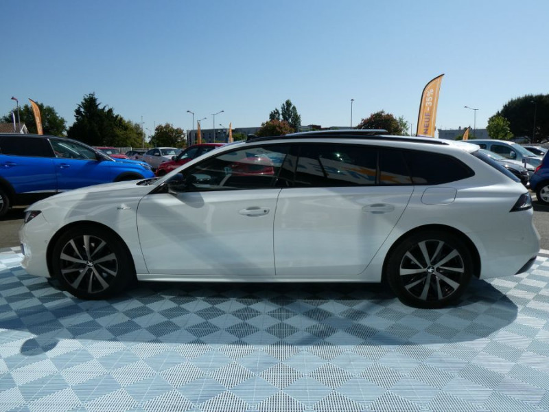 Photo 10 de l'offre de PEUGEOT 508 SW 1.6 HYBRID 225 GT LINE TOIT Ouvrant à 28450€ chez Mérignac auto