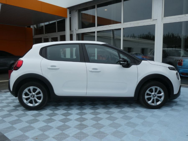 Photo 11 de l'offre de CITROEN C3 III NEW 1.2 PureTech 83 FEEL Bluetooth à 11970€ chez Mérignac auto