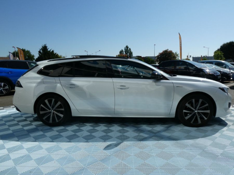 Photo 11 de l'offre de PEUGEOT 508 SW 1.6 HYBRID 225 GT LINE TOIT Ouvrant à 28450€ chez Mérignac auto