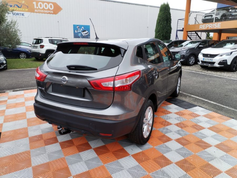 Photo 3 de l'offre de NISSAN QASHQAI II 1.6 DCI 130 XTRONIC CONNECT Safety Shield Attel. à 15750€ chez Mérignac auto