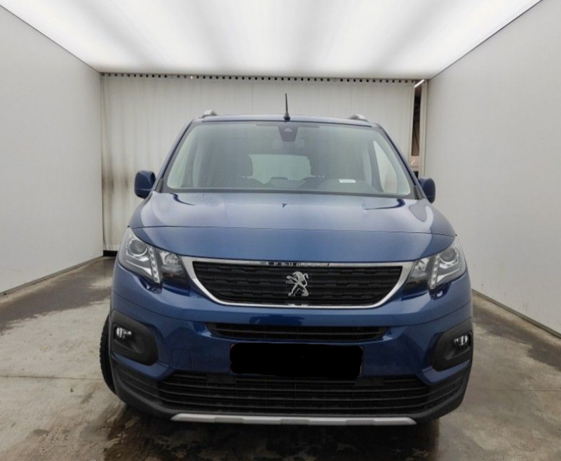 Photo 6 de l'offre de PEUGEOT RIFTER 1.5 BlueHDi 130 EAT8 ALLURE GPS Radars Attel. à 23950€ chez Mérignac auto