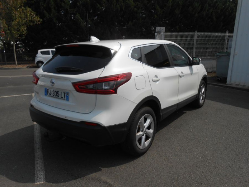 Photo 3 de l'offre de NISSAN QASHQAI II 1.5 DCI 110 BVM6 Ph.2 ACENTA PACK CONNECT Camera Attel. à 13750€ chez Mérignac auto