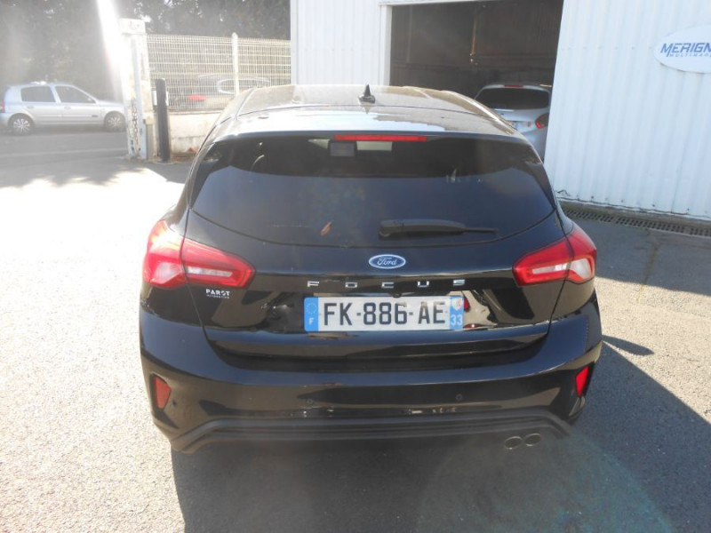 Photo 9 de l'offre de FORD FOCUS 1.0 EcoBoost 125 BVM6 ST-LINE Camera 1ère Main à 14450€ chez Mérignac auto