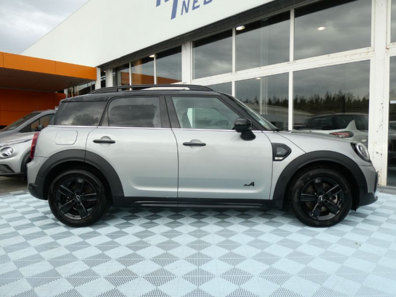 Photo 12 de l'offre de MINI COUNTRYMAN (F60) 2.0 178 BVA8 ALL4 COOPER S EDITION HIGHLANDS CUIR à 33950€ chez Mérignac auto