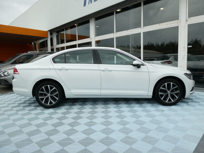 Photo 12 de l'offre de VOLKSWAGEN PASSAT 1.4 TSI 150 BVM6 CONFORTLINE GPS Camera Key Less à 20990€ chez Mérignac auto