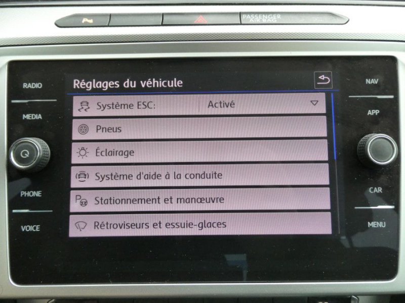 Photo 21 de l'offre de VOLKSWAGEN PASSAT 1.4 TSI 150 BVM6 CONFORTLINE GPS Camera Key Less à 20990€ chez Mérignac auto