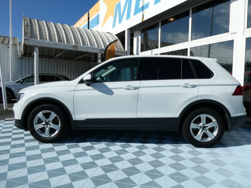 Photo 10 de l'offre de VOLKSWAGEN TIGUAN II 1.4 TSI 150 DSG6 TRENDLINE GPS Privacy Glass à 23990€ chez Mérignac auto