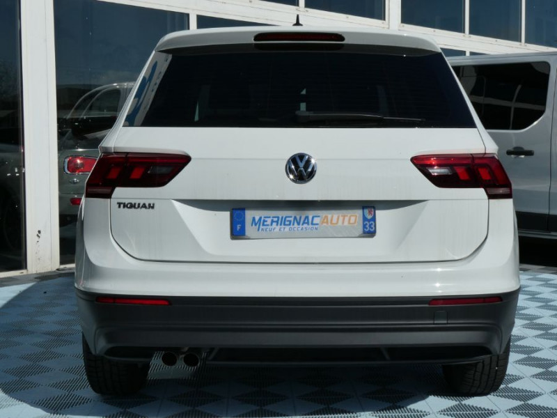 Photo 8 de l'offre de VOLKSWAGEN TIGUAN II 1.4 TSI 150 DSG6 TRENDLINE GPS Privacy Glass à 23990€ chez Mérignac auto