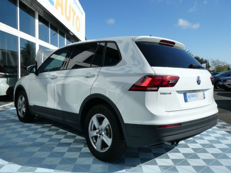 Photo 9 de l'offre de VOLKSWAGEN TIGUAN II 1.4 TSI 150 DSG6 TRENDLINE GPS Privacy Glass à 23990€ chez Mérignac auto