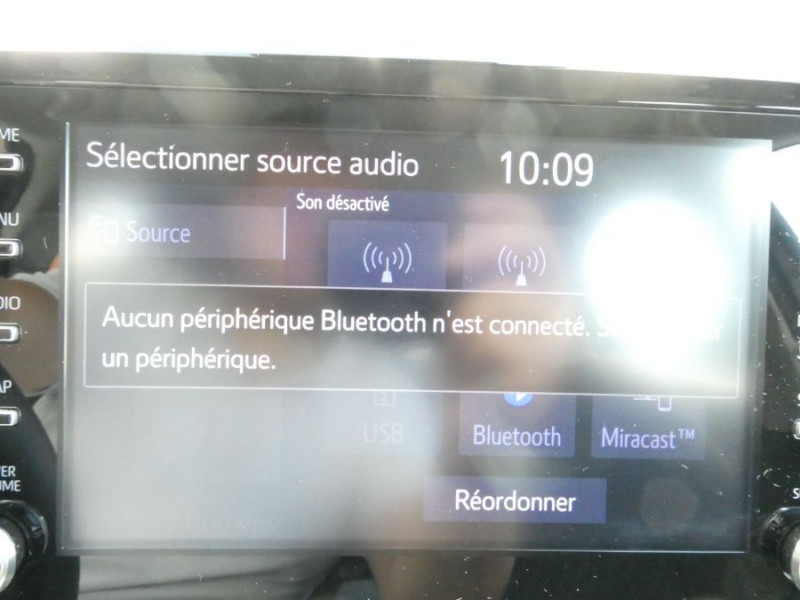 Photo 8 de l'offre de TOYOTA YARIS IV HYBRIDE 116H BVA DYNAMIC GPS Camera ACC à 19480€ chez Mérignac auto