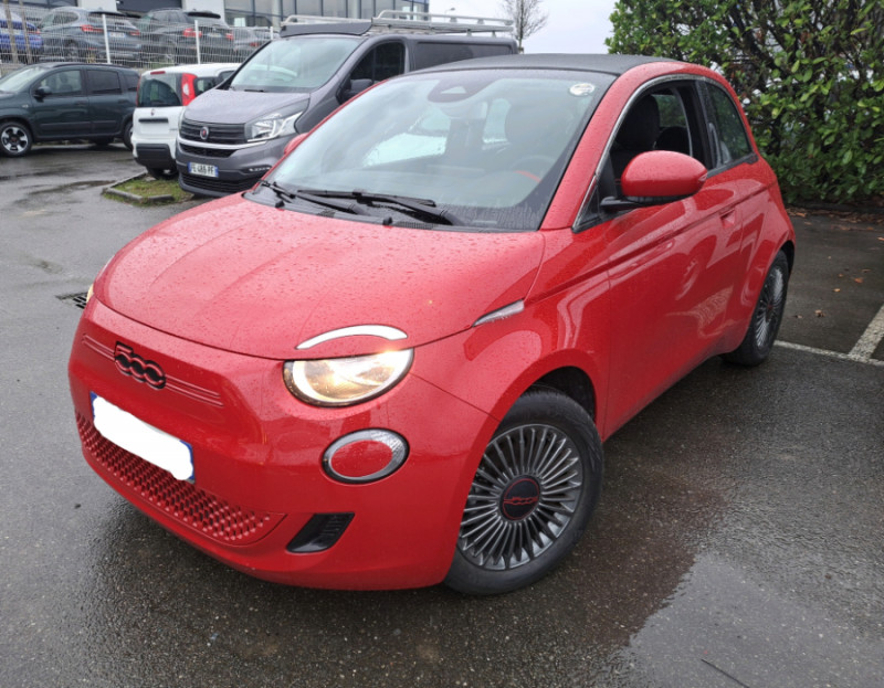 Photo 1 de l'offre de FIAT 500C CABRIOLET III E 95 23.8KWH RED GPS à 17450€ chez Mérignac auto