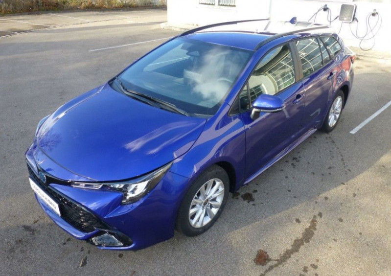 Photo 8 de l'offre de TOYOTA COROLLA (2) XII TOURING SPORTS 1.8 HYBRIDE 140H BVA Ph.2 DYNAMIC GPS Camera à 26490€ chez Mérignac auto