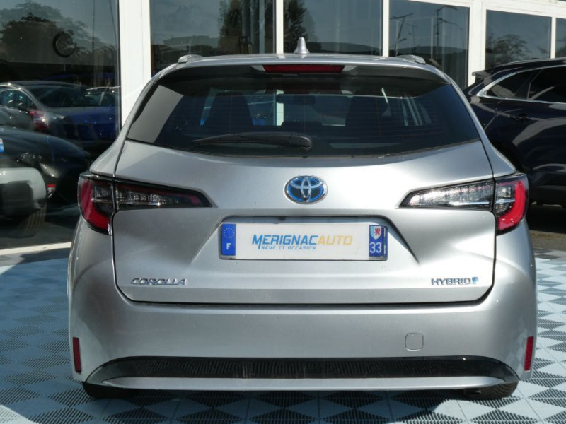 Photo 11 de l'offre de TOYOTA COROLLA (2) XII TOURING SPORTS 1.8 HYBRIDE 122H BVA Ph.2 DYNAMIC GPS Camera à 24950€ chez Mérignac auto