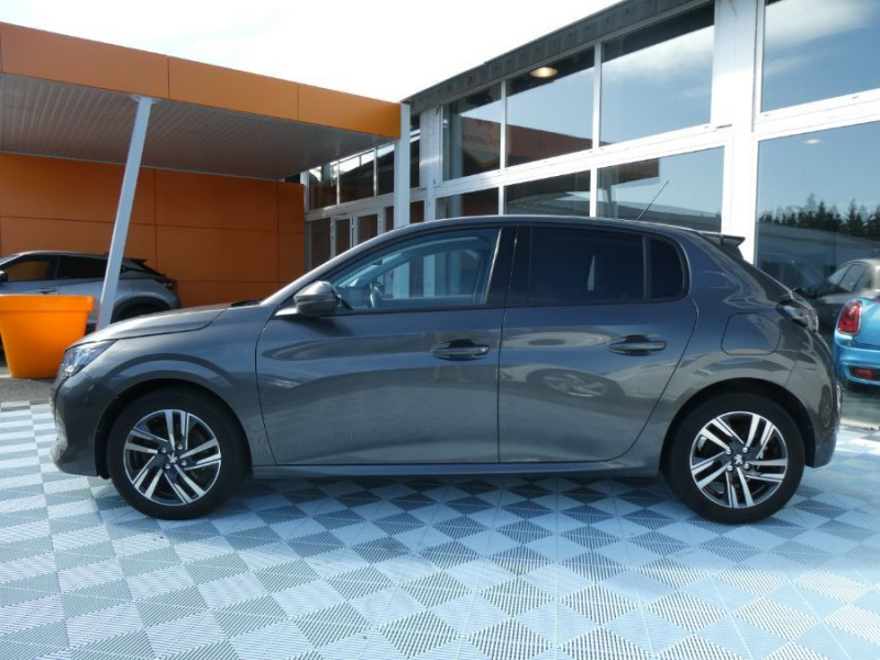 Photo 9 de l'offre de PEUGEOT 208 II 1.5 BlueHDi 100 BVM6 ALLURE PACK GPS Cockpit 3D ACC à 19790€ chez Mérignac auto