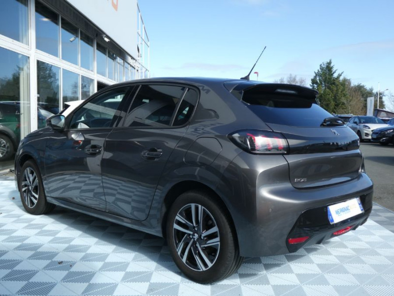 Photo 3 de l'offre de PEUGEOT 208 II 1.5 BlueHDi 100 BVM6 ALLURE PACK GPS Cockpit 3D ACC à 19790€ chez Mérignac auto