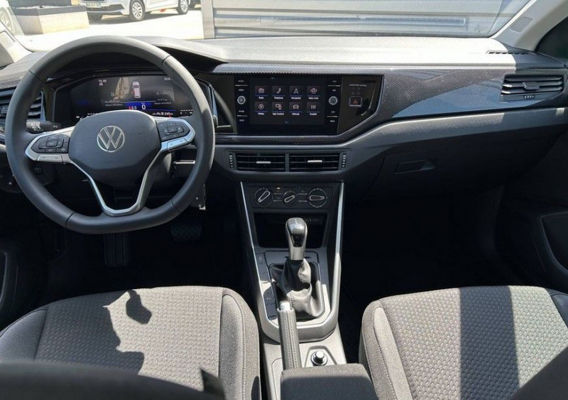 Photo 4 de l'offre de VOLKSWAGEN POLO 1.0 TSI 95 DSG7 LIFE Camera CarPlay Radars à 23750€ chez Mérignac auto