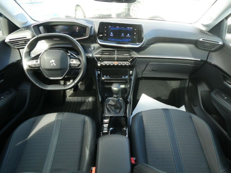 Photo 14 de l'offre de PEUGEOT 208 II 1.5 BlueHDi 100 BVM6 ALLURE PACK GPS Cockpit 3D ACC à 19790€ chez Mérignac auto