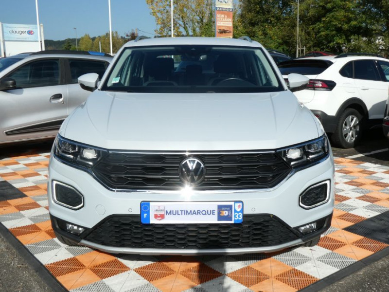 Photo 10 de l'offre de VOLKSWAGEN T-ROC 2.0 TDI 150 DSG7 CARAT GP Camera Attel. à 27500€ chez Mérignac auto