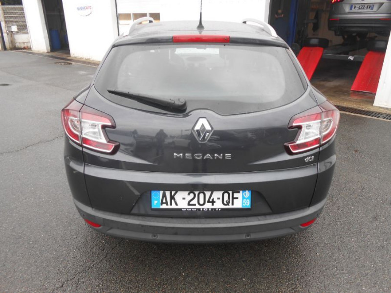 Photo 5 de l'offre de RENAULT MEGANE ESTATE III 1.5 DCI 110 BVM6 DYNAMIQUE 1ère Main Entretien Suivi à 6950€ chez Mérignac auto