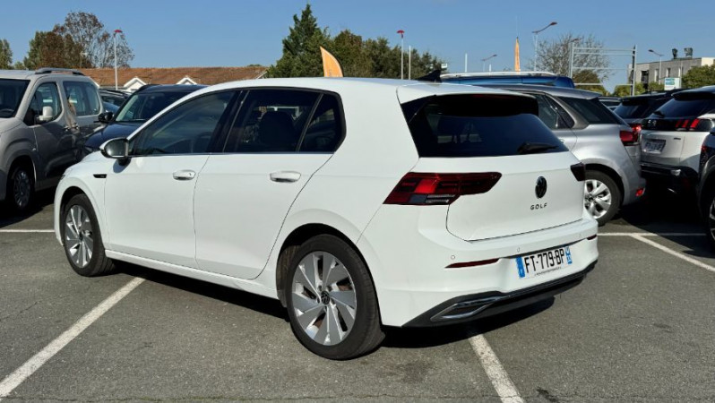 Photo 2 de l'offre de VOLKSWAGEN GOLF VIII 2.0 TDI 150 DSG7 STYLE GPS Camera ACC à 20950€ chez Mérignac auto