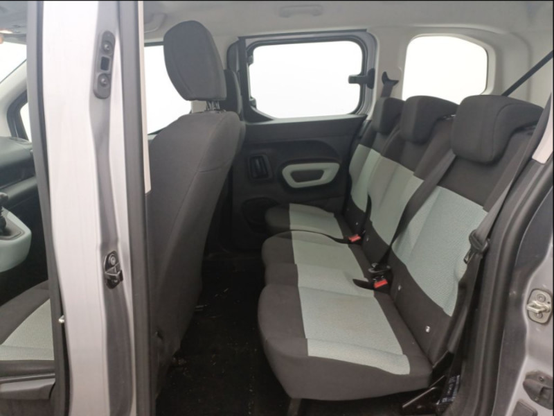 Photo 6 de l'offre de CITROEN BERLINGO 1.2 PureTech 110 BVM6 LIVE Bluetooth à 16950€ chez Mérignac auto