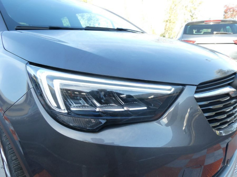 Photo 6 de l'offre de OPEL CROSSLAND X 1.2 Turbo 110 BVM6 ELEGANCE Radar CarPlay à 13750€ chez Mérignac auto