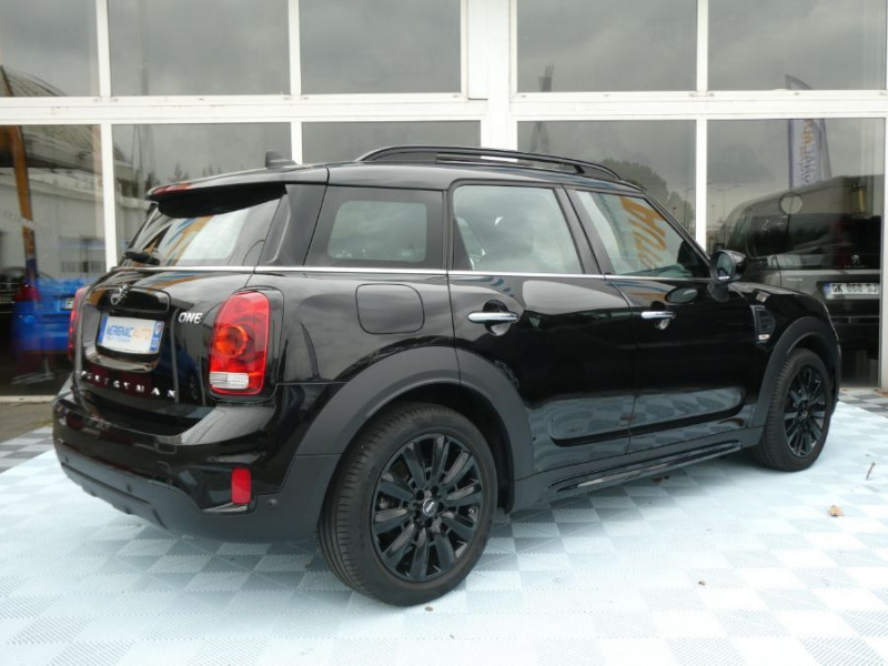 Photo 9 de l'offre de MINI COUNTRYMAN (F60) ONE 102 BVM6 LONGSTONE TOE Camera Hayon EL. à 24950€ chez Mérignac auto