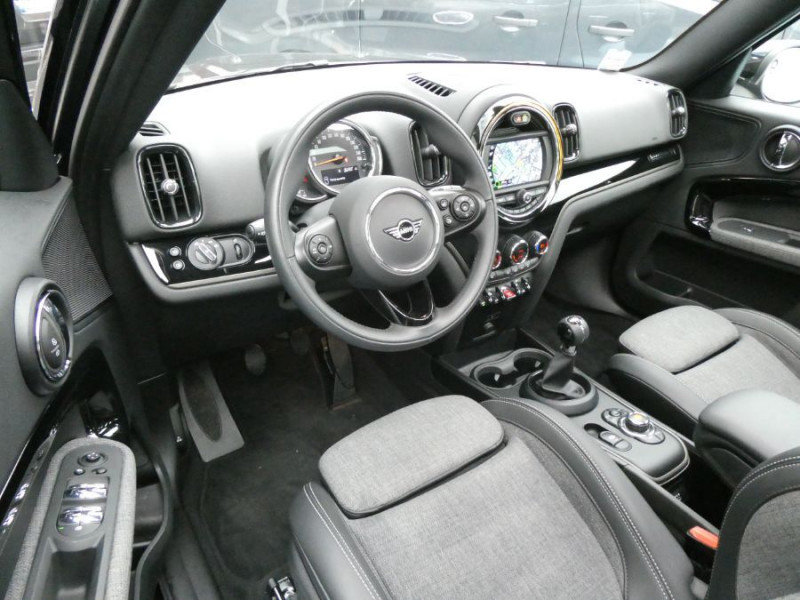 Photo 14 de l'offre de MINI COUNTRYMAN (F60) ONE 102 BVM6 LONGSTONE TOE Camera Hayon EL. à 24950€ chez Mérignac auto