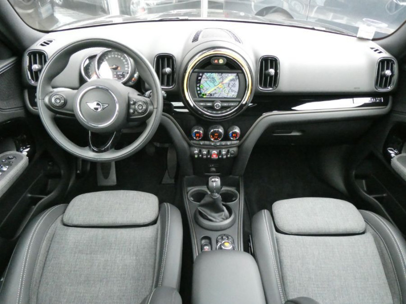 Photo 4 de l'offre de MINI COUNTRYMAN (F60) ONE 102 BVM6 LONGSTONE TOE Camera Hayon EL. à 24950€ chez Mérignac auto