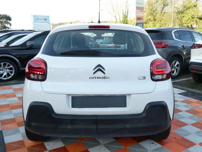 Photo 13 de l'offre de CITROEN C3 Société NEW 1.5 BlueHDi 100 BVM6 FEEL NAV Radar 2PL 8950€HT à 8950€ chez Mérignac auto