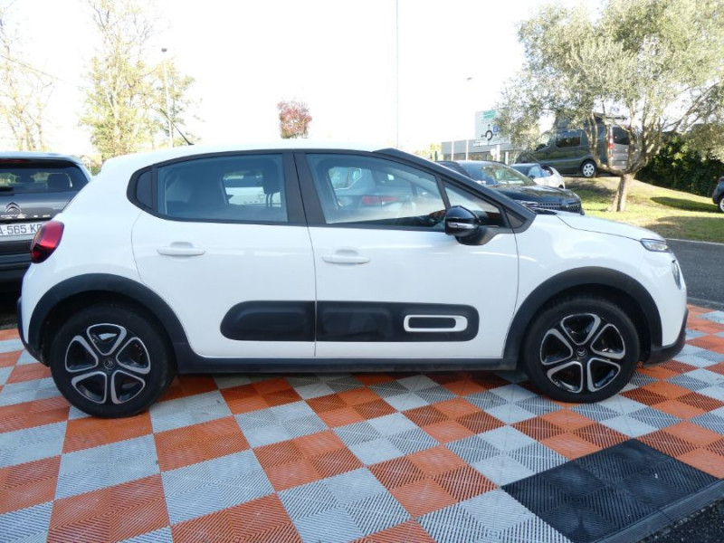 Photo 12 de l'offre de CITROEN C3 Société NEW 1.5 BlueHDi 100 BVM6 FEEL NAV Radar 2PL 8950€HT à 8950€ chez Mérignac auto