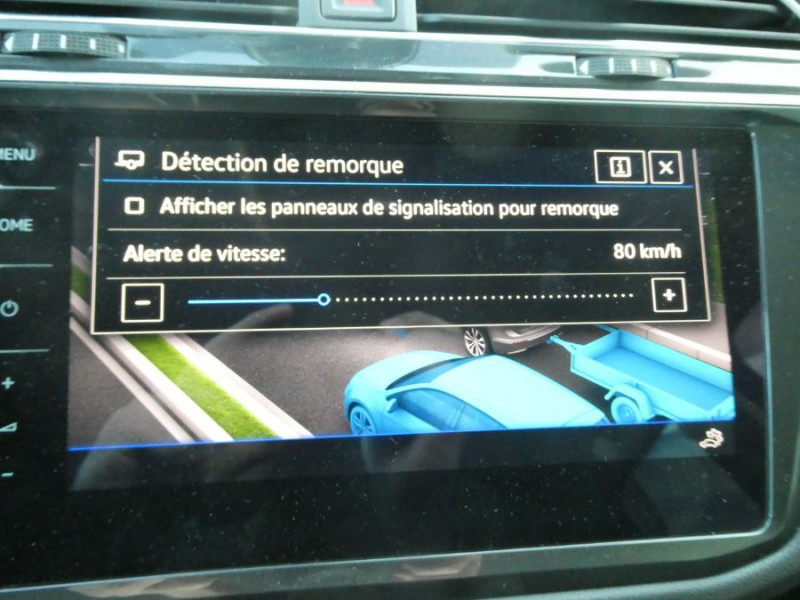 Photo 24 de l'offre de VOLKSWAGEN TIGUAN II (2) 2.0 TDI 150 DSG 2WD ELEGANCE GPS Camera ACC Hayon EL.Attel. à 31950€ chez Mérignac auto