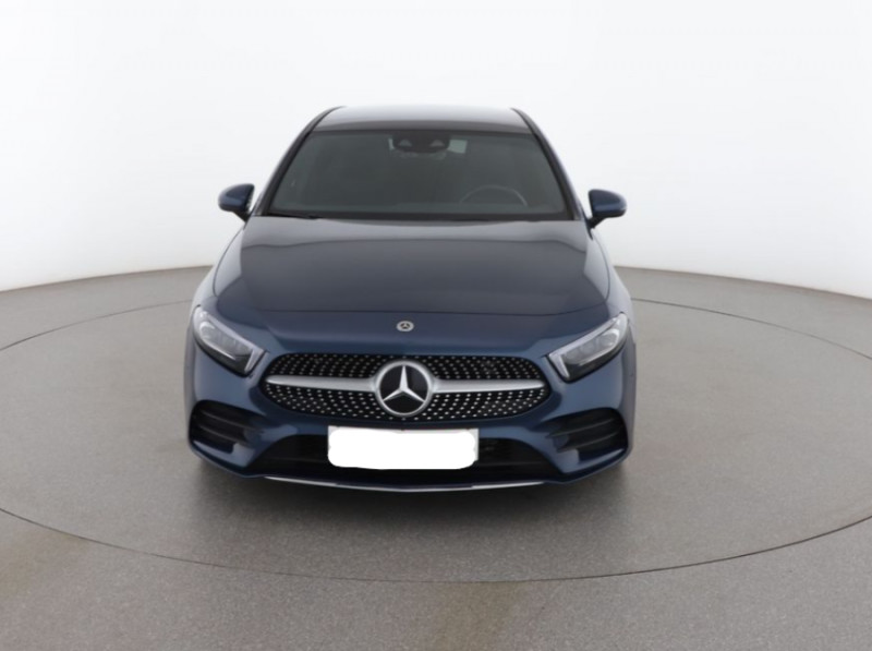 Photo 9 de l'offre de MERCEDES-BENZ CLASSE A 200D 150 8G-DCT 4MATIC AMG LINE PACK PREMIUM PLUS TOE à 34850€ chez Mérignac auto