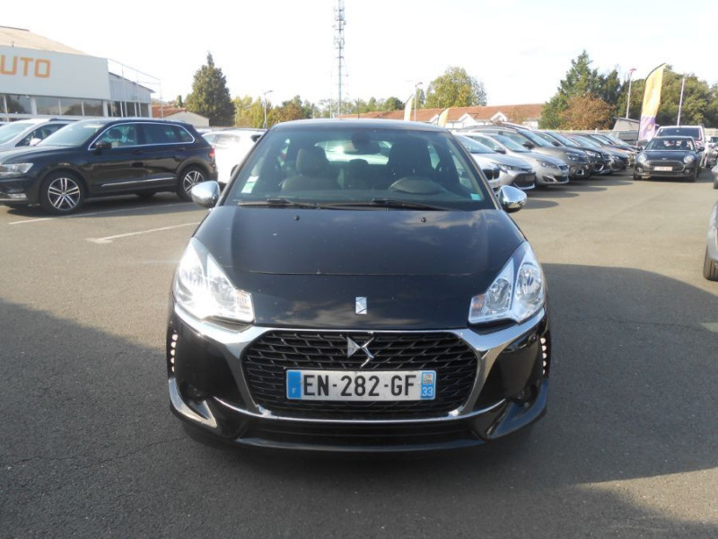 Photo 6 de l'offre de DS DS3 1.6 BlueHDI 100 SO CHIC CLIM Auto Camera JA Diam. à 10950€ chez Mérignac auto