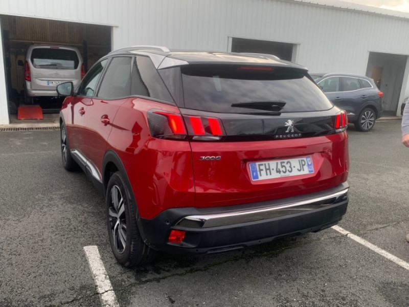 Photo 11 de l'offre de PEUGEOT 3008 II 1.5 BlueHdi 130 BVM6 ALLURE Camera ADML 1ère Main à 15950€ chez Mérignac auto