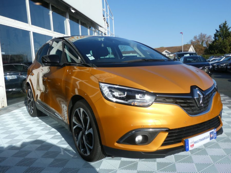 Photo 2 de l'offre de RENAULT SCENIC IV 1.3 TCE 140 BVM6 INTENS Grand GPS 9.3 Camera HUD 1ère Main à 17450€ chez Mérignac auto