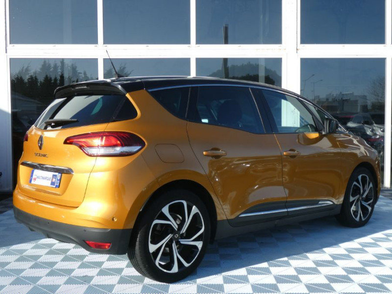 Photo 3 de l'offre de RENAULT SCENIC IV 1.3 TCE 140 BVM6 INTENS Grand GPS 9.3 Camera HUD 1ère Main à 17450€ chez Mérignac auto