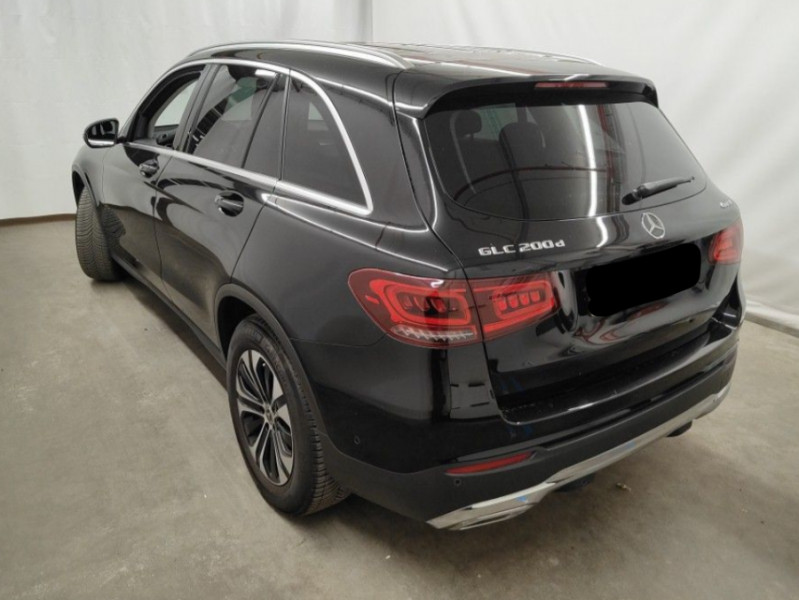 Photo 3 de l'offre de MERCEDES-BENZ CLASSE GLC 200D 163 9G-Tronic 4MATIC Camera SC Attel. à 40890€ chez Mérignac auto