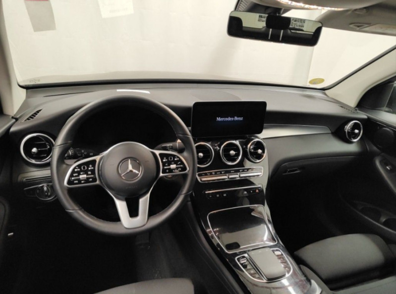 Photo 4 de l'offre de MERCEDES-BENZ CLASSE GLC 200D 163 9G-Tronic 4MATIC Camera SC Attel. à 40890€ chez Mérignac auto