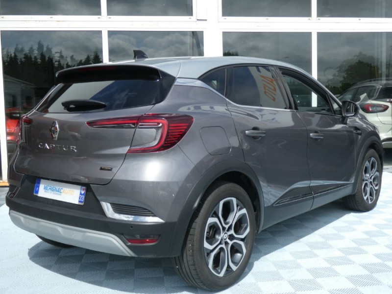 Photo 10 de l'offre de RENAULT CAPTUR II 1.6 E-TECH 145 EDC HYBRIDE TECHNO Camera 1ère Main à 22790€ chez Mérignac auto