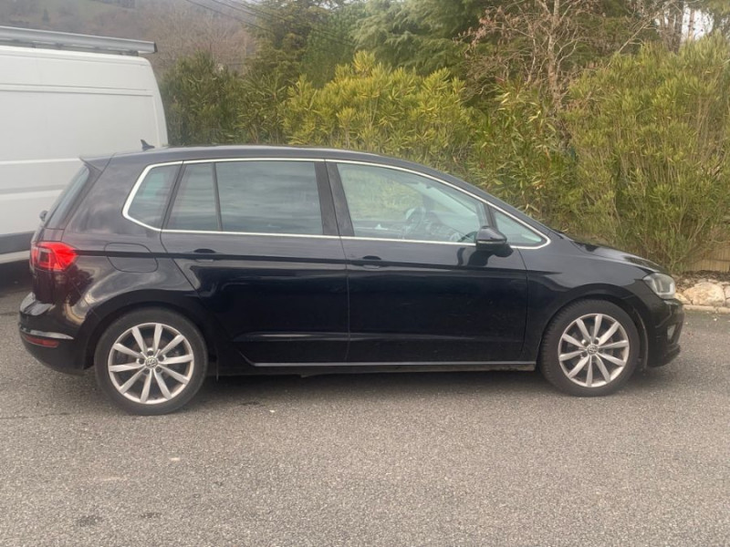 Photo 8 de l'offre de VOLKSWAGEN GOLF SPORTSVAN VII 1.4 TSI 125 BVM6 CARAT GPS ACC Radars JA17 1ère Main à 11950€ chez Mérignac auto