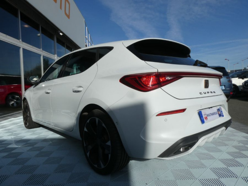 Photo 11 de l'offre de CUPRA LEON IV 1.5 TSI 150 DSG PACK TECH JA18 GPS Camera Gtie 03/29 à 28850€ chez Mérignac auto