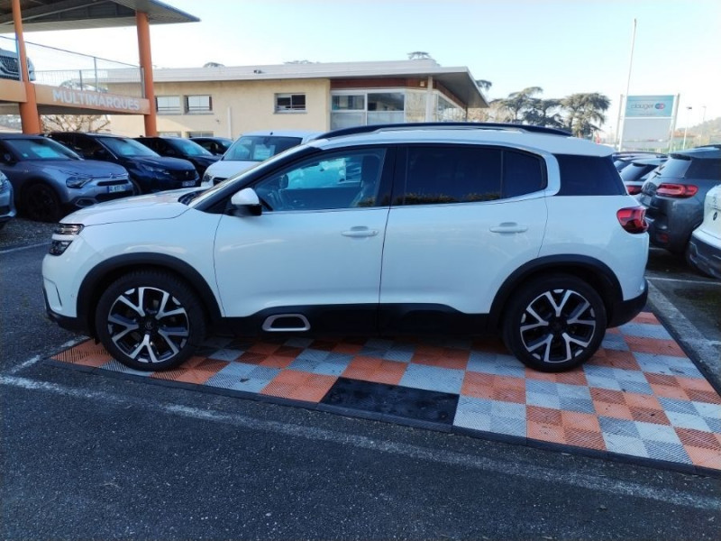 Photo 8 de l'offre de CITROEN C5 AIRCROSS 1.6 PureTech 180 EAT8 SHINE TOE Caméra Hayon EL. JA19 Attel. à 20950€ chez Mérignac auto