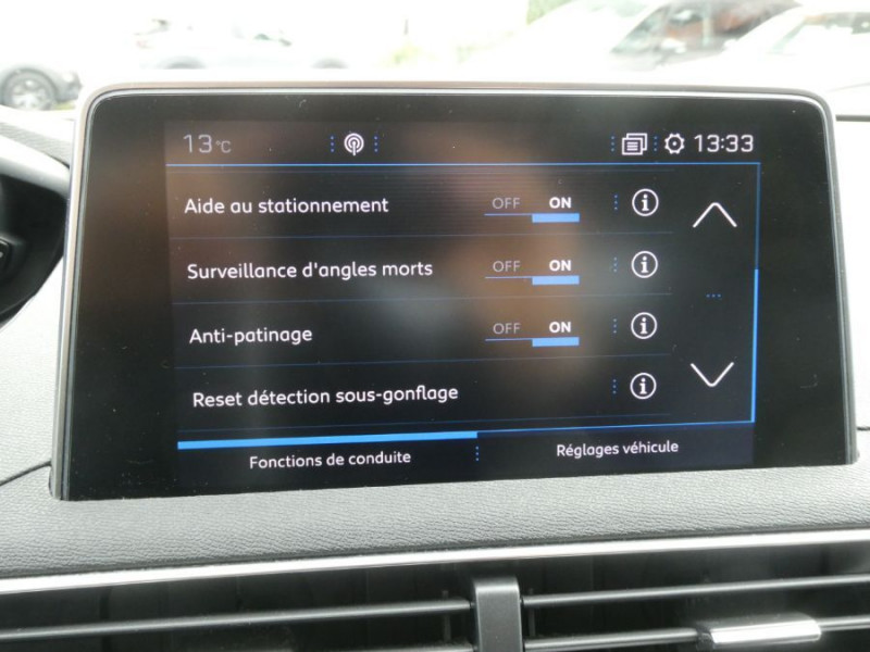 Photo 17 de l'offre de PEUGEOT 3008 II 1.2 PureTech 130 EAT6 ALLURE Full LED Hayon EL. ADML 1ère Main à 14290€ chez Mérignac auto