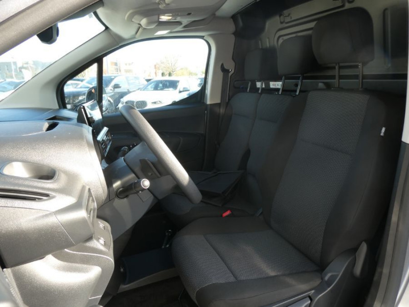 Photo 5 de l'offre de TOYOTA PROACE CITY 1.5 130 D-4D BVA8 LONG PACK CONNECT et CONFORT 22990HT à 22490€ chez Mérignac auto