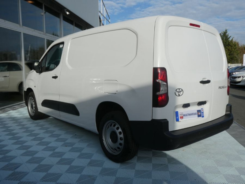 Photo 10 de l'offre de TOYOTA PROACE CITY 1.5 130 D-4D BVA8 LONG PACK CONNECT et CONFORT 22990HT à 22490€ chez Mérignac auto