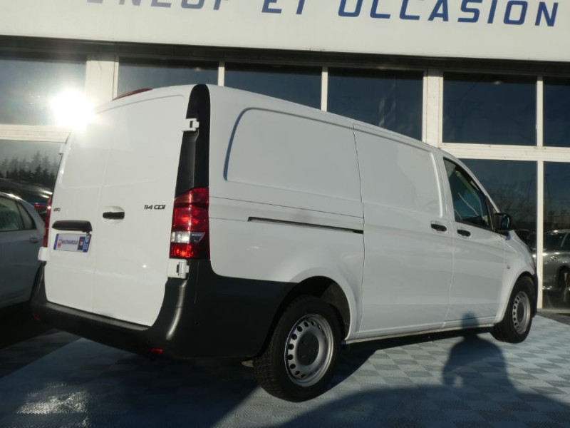 Photo 3 de l'offre de MERCEDES-BENZ VITO 114 CDI 136cv BVA9 RWD LONG FIRST Caméra Radars 22900HT à 22900€ chez Mérignac auto